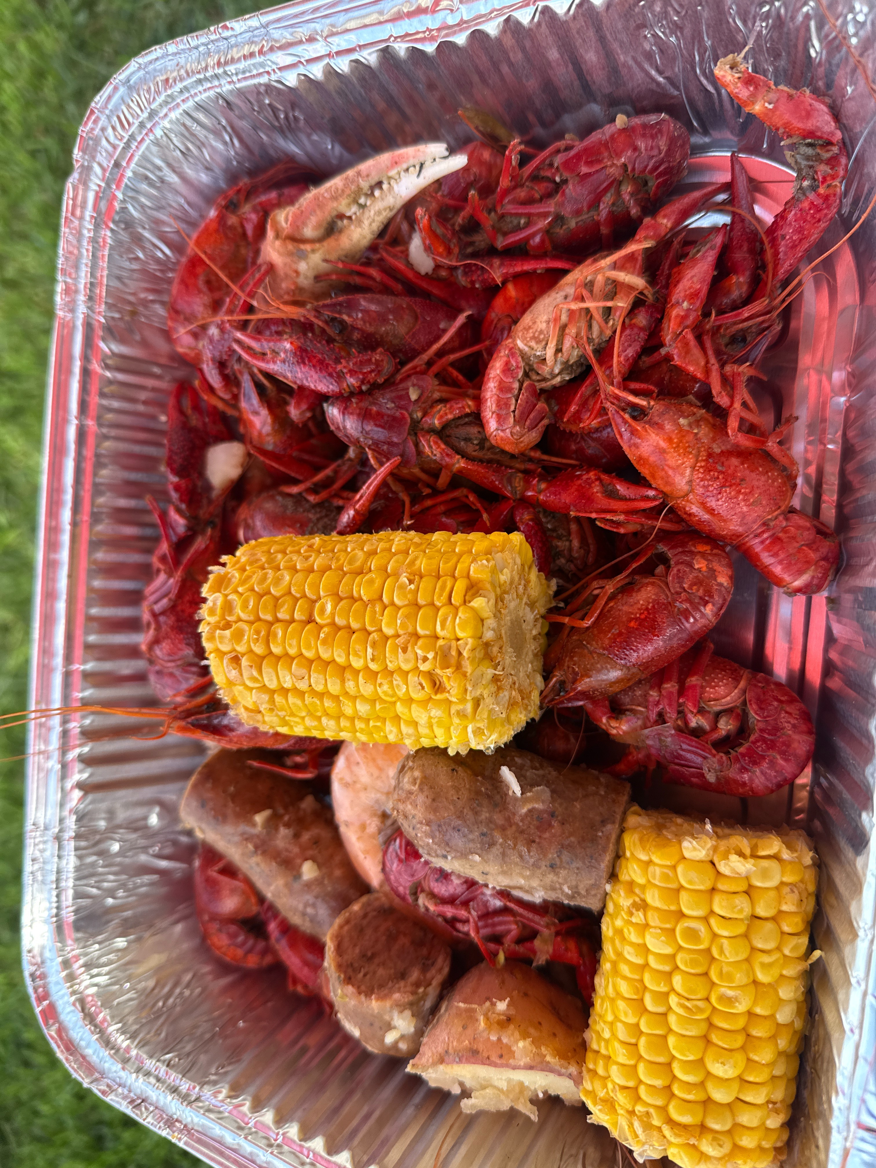Mudbuggin Seafood - Crawfish Boil Tray